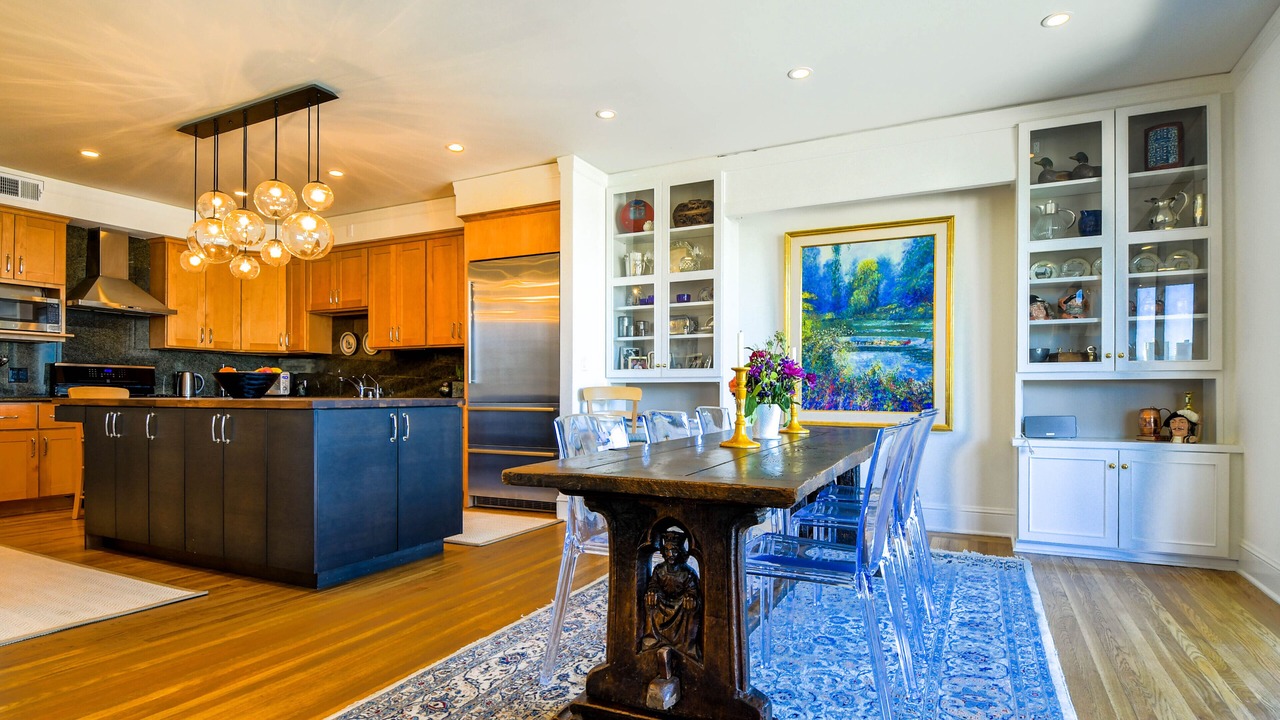 Photo of Others in Pacific Heights