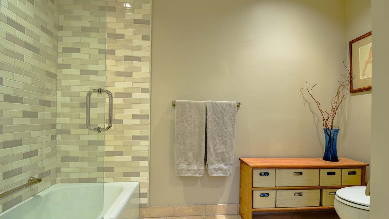 Photo of Bathroom in Pacific Heights