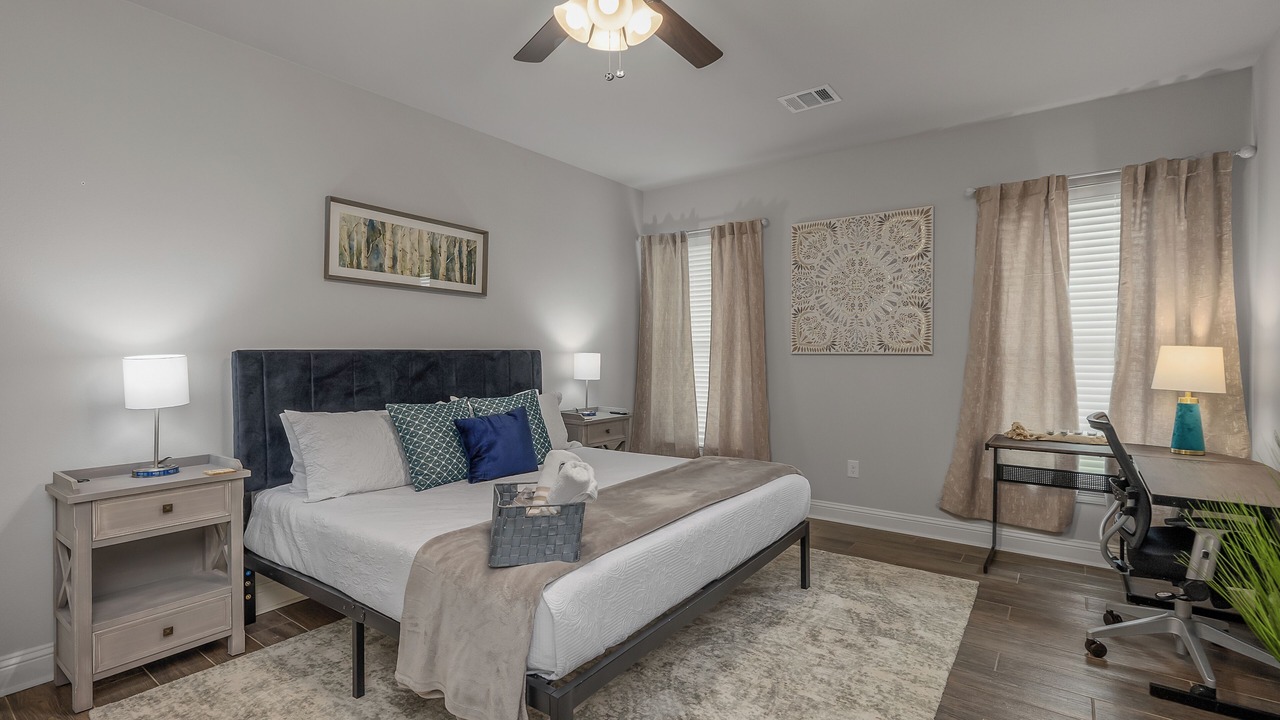 Photo of Bedroom in Shreveport