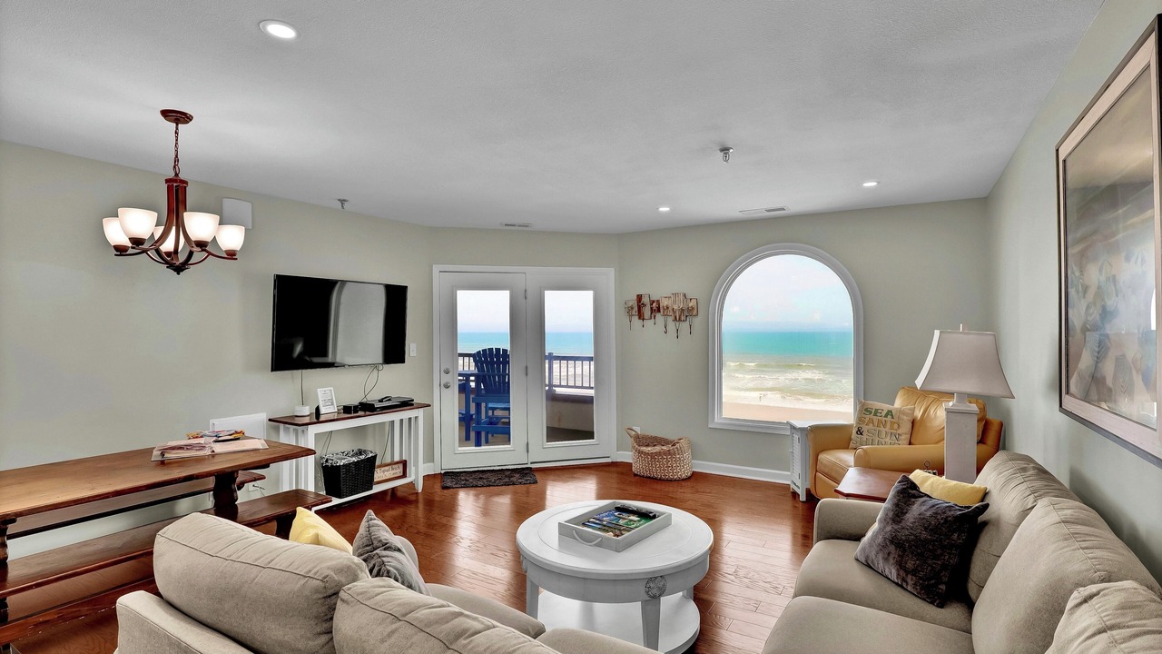 Photo of Bedroom in North Topsail Beach