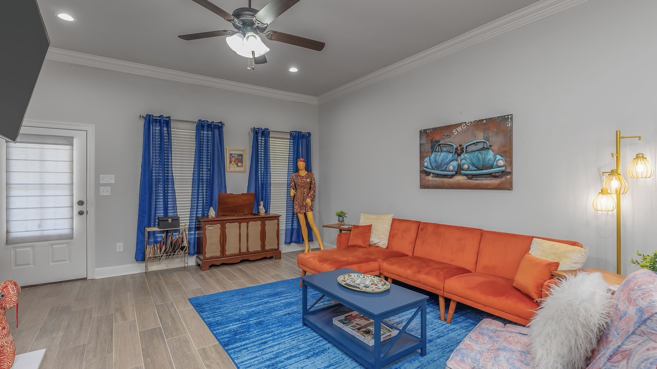 Photo of Livingroom in Broadmoor