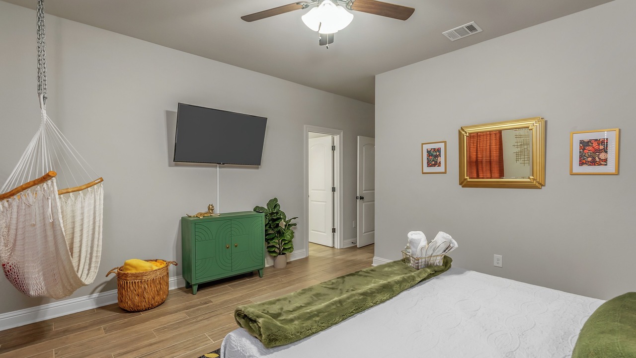 Photo of Bedroom in Broadmoor