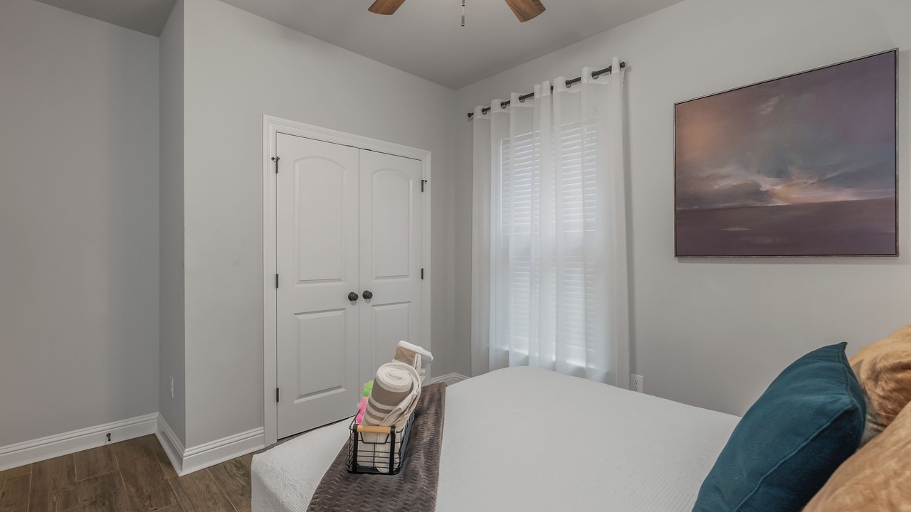 Photo of Bedroom in Broadmoor