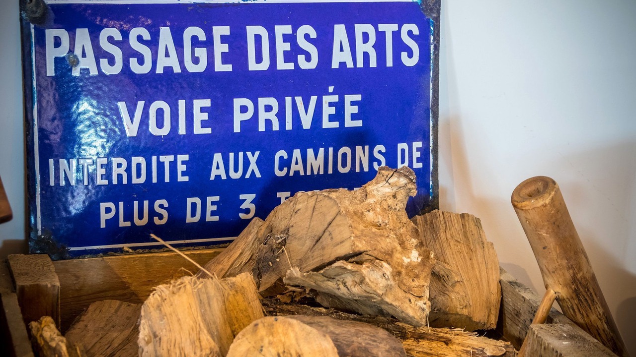 Photo of Others in Touget