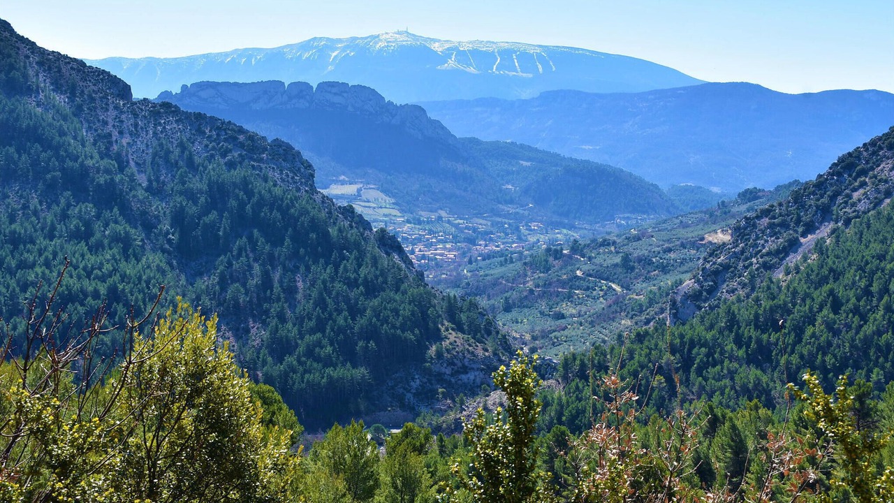 Photo of Others in Nyons