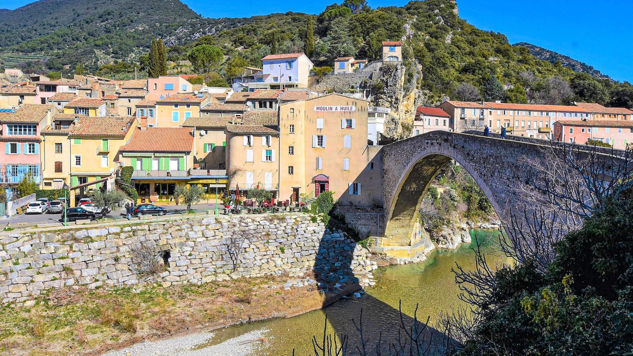 Photo of Others in Nyons