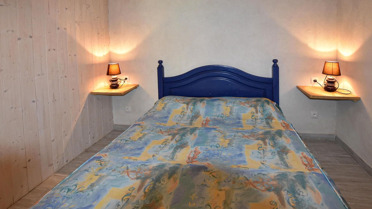 Photo of Others in Nyons