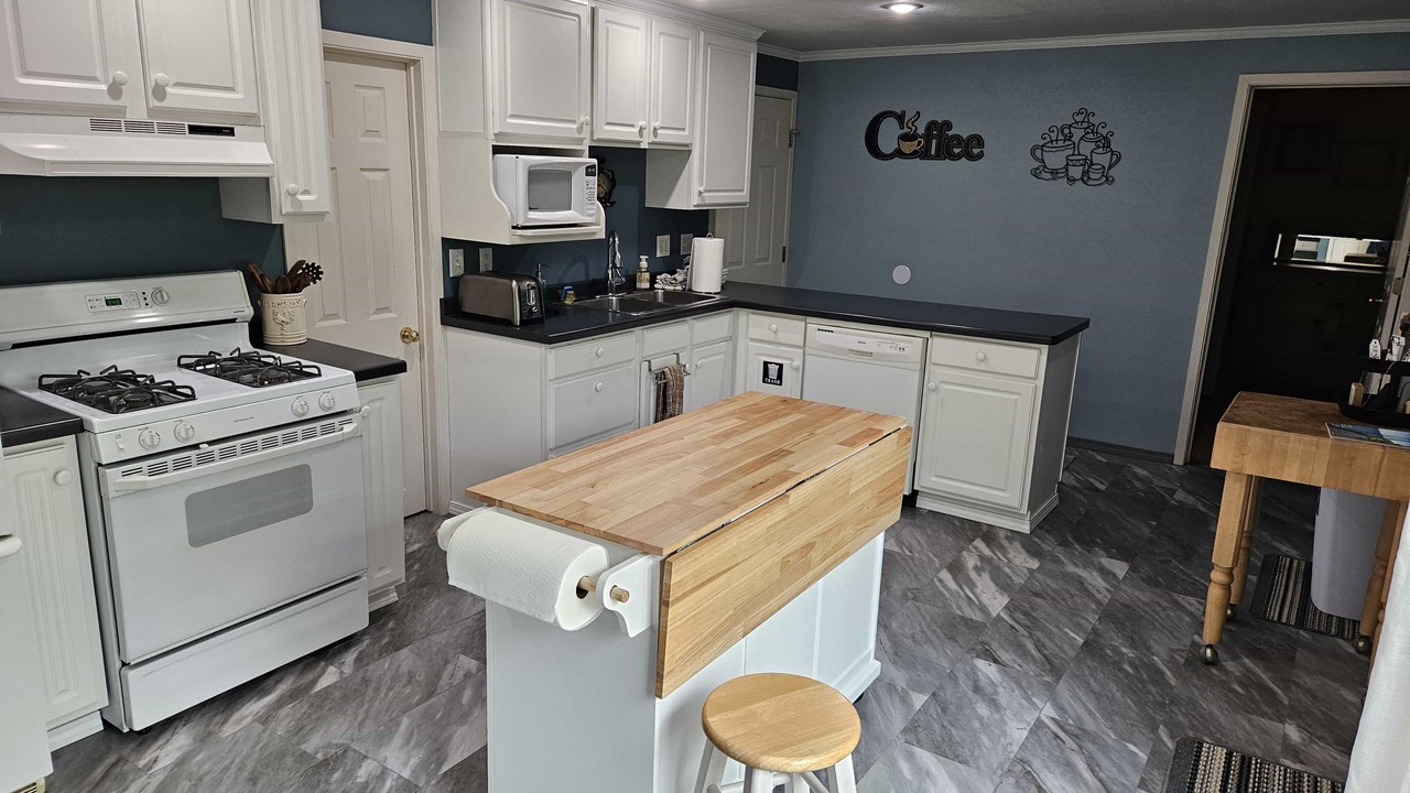 Photo of Kitchen in Idlewild