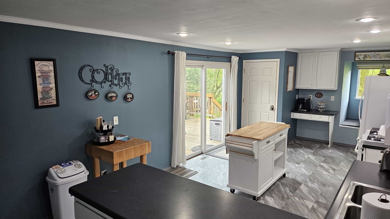 Photo of Others in Idlewild