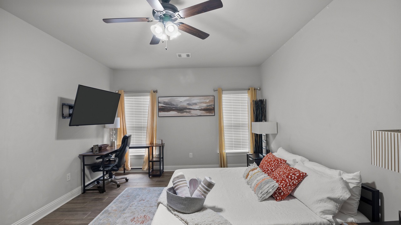 Photo of Bedroom in Shreveport