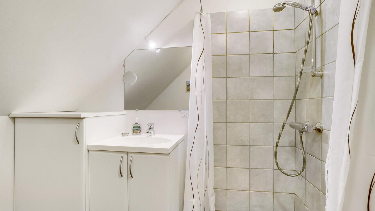 Photo of Bathroom in Trans