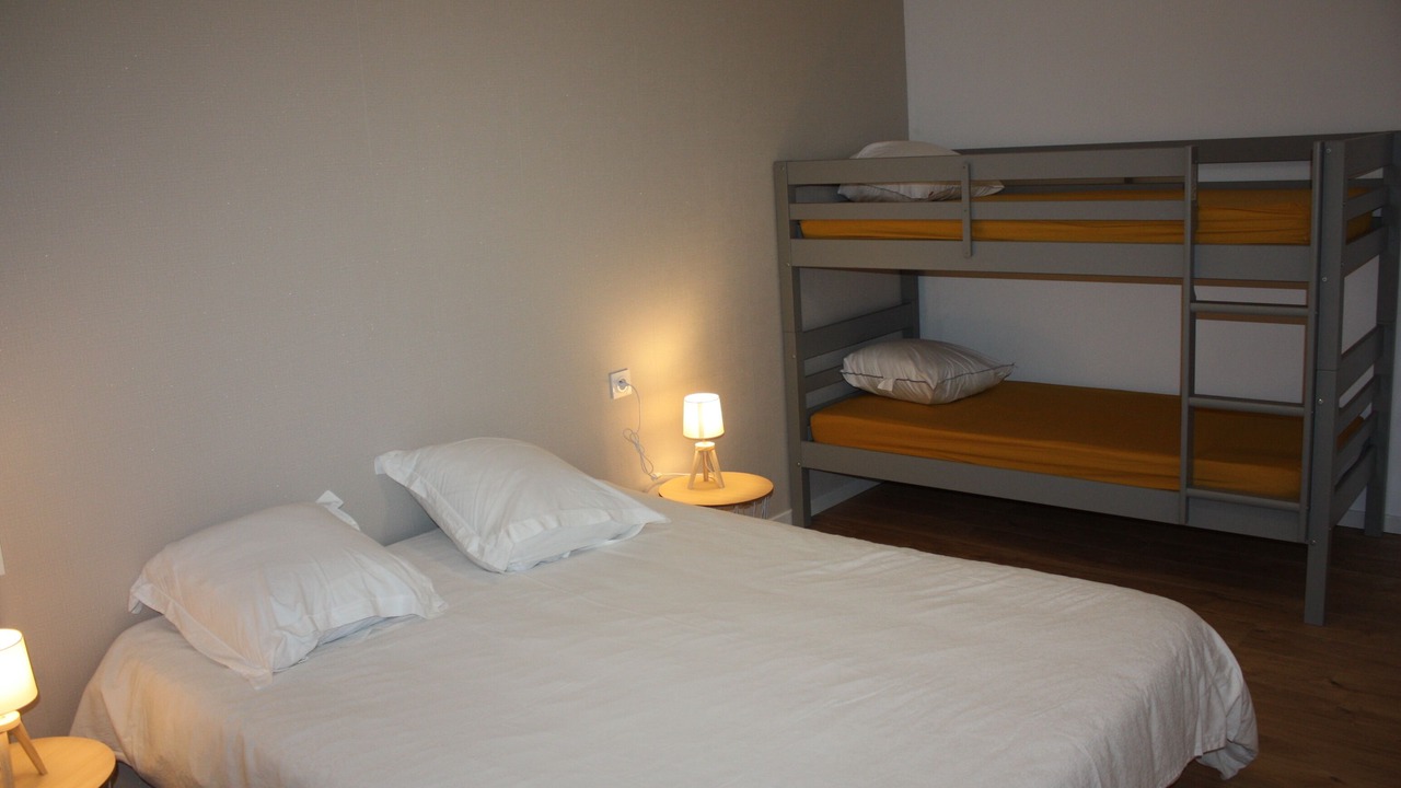 Photo of Bedroom in Reaup-Lisse