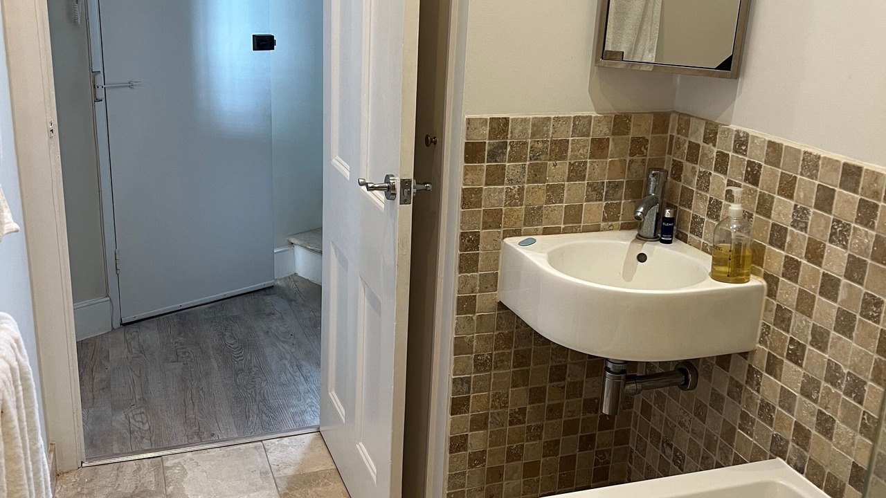 Photo of Bathroom in Wimbledon