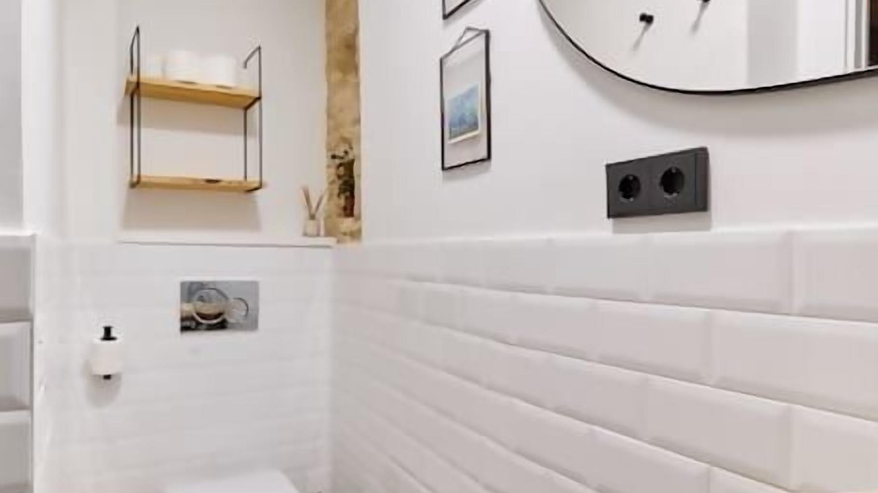 Photo of Bathroom in Pamplona City Centre