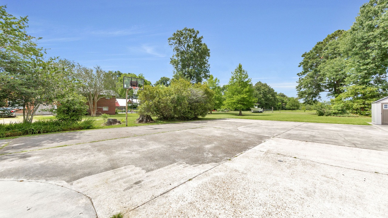 Photo of Outdoor in Breaux Bridge