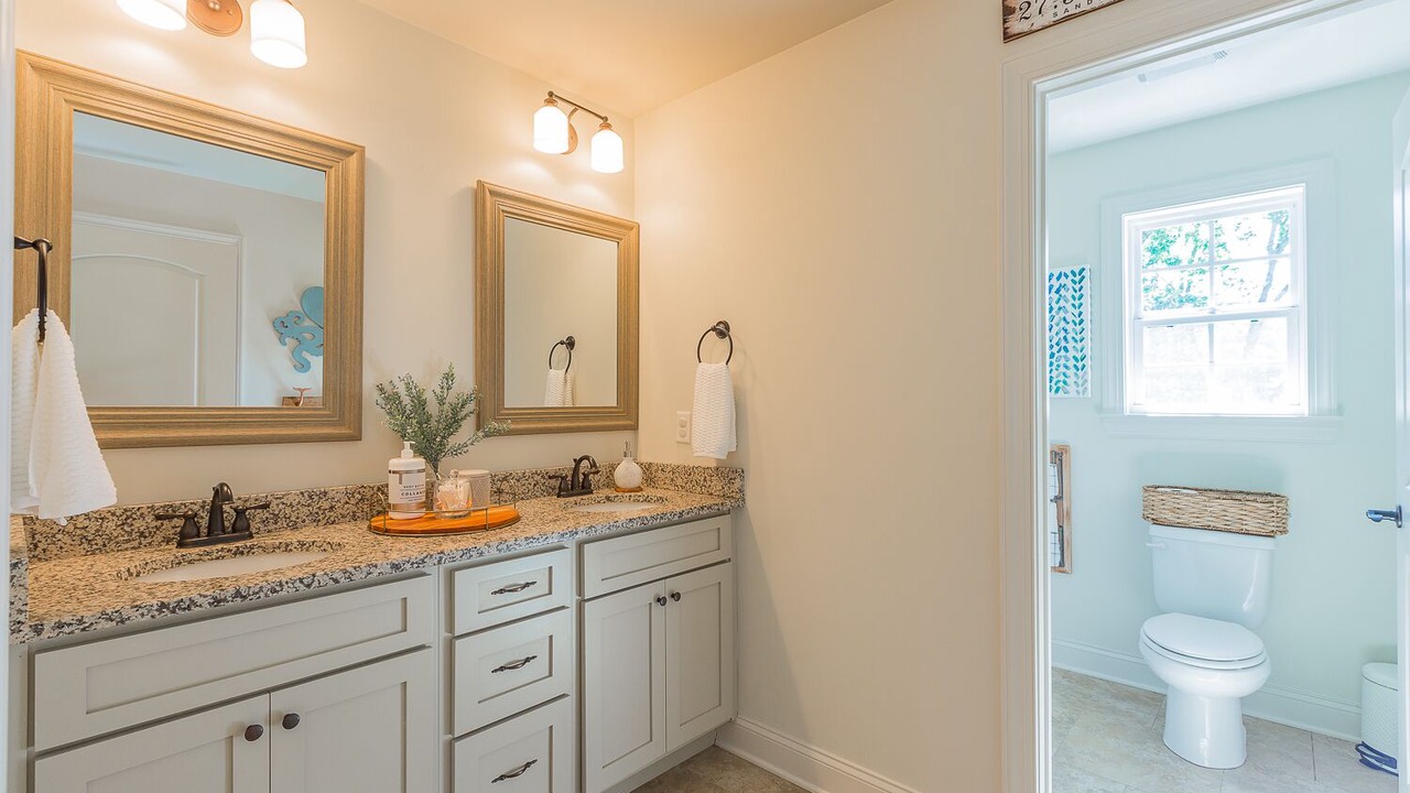 Photo of Bathroom in Northside