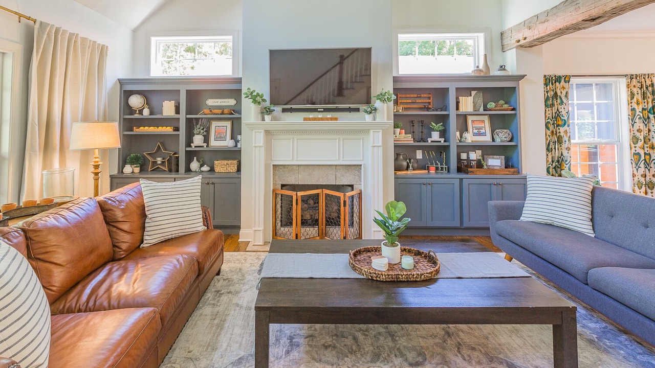 Photo of Livingroom in Northside