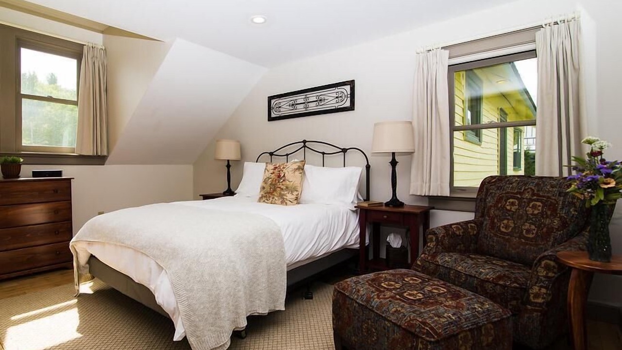 Photo of Bedroom in Keene