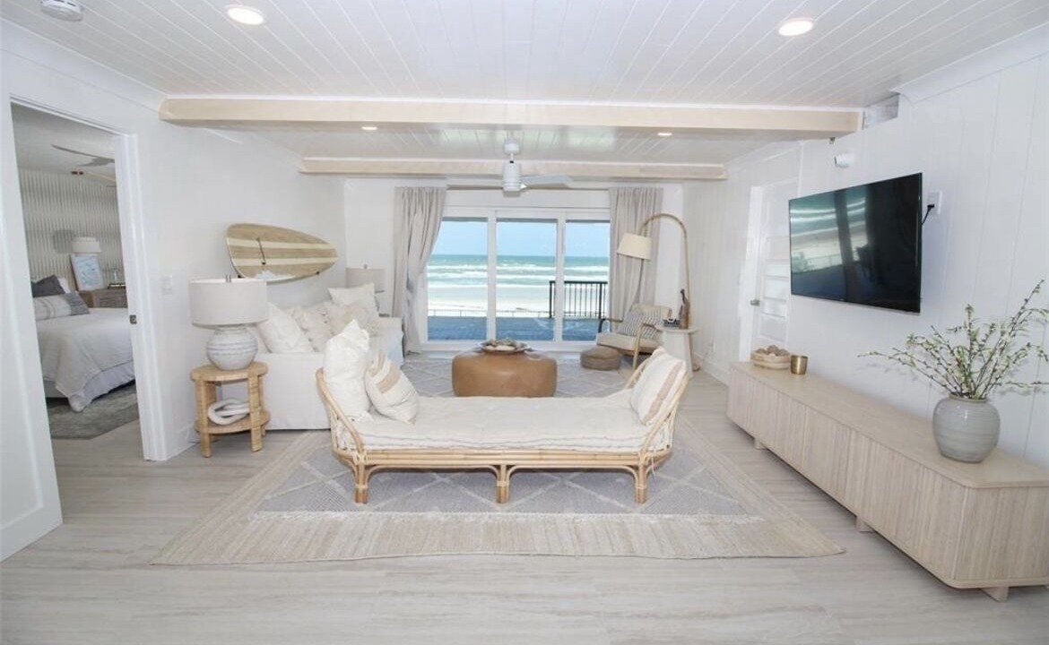 Photo of Bedroom in Ponce Inlet