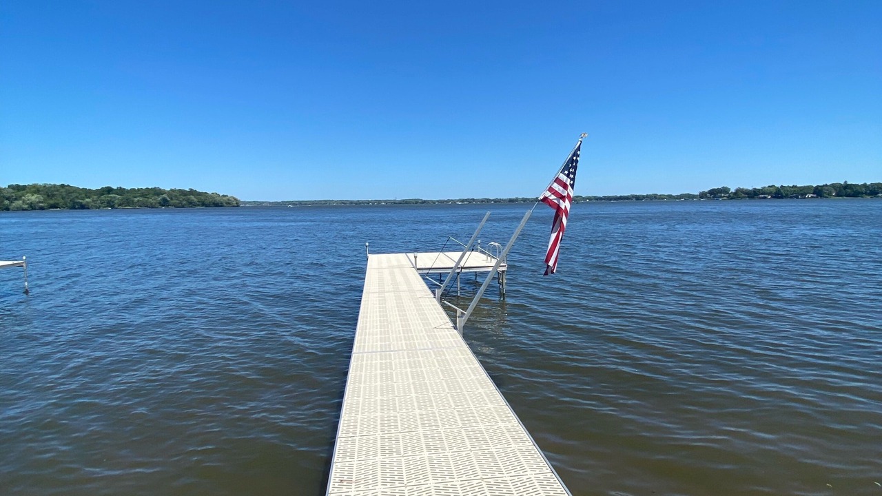 Photo of Others in Fox Lake
