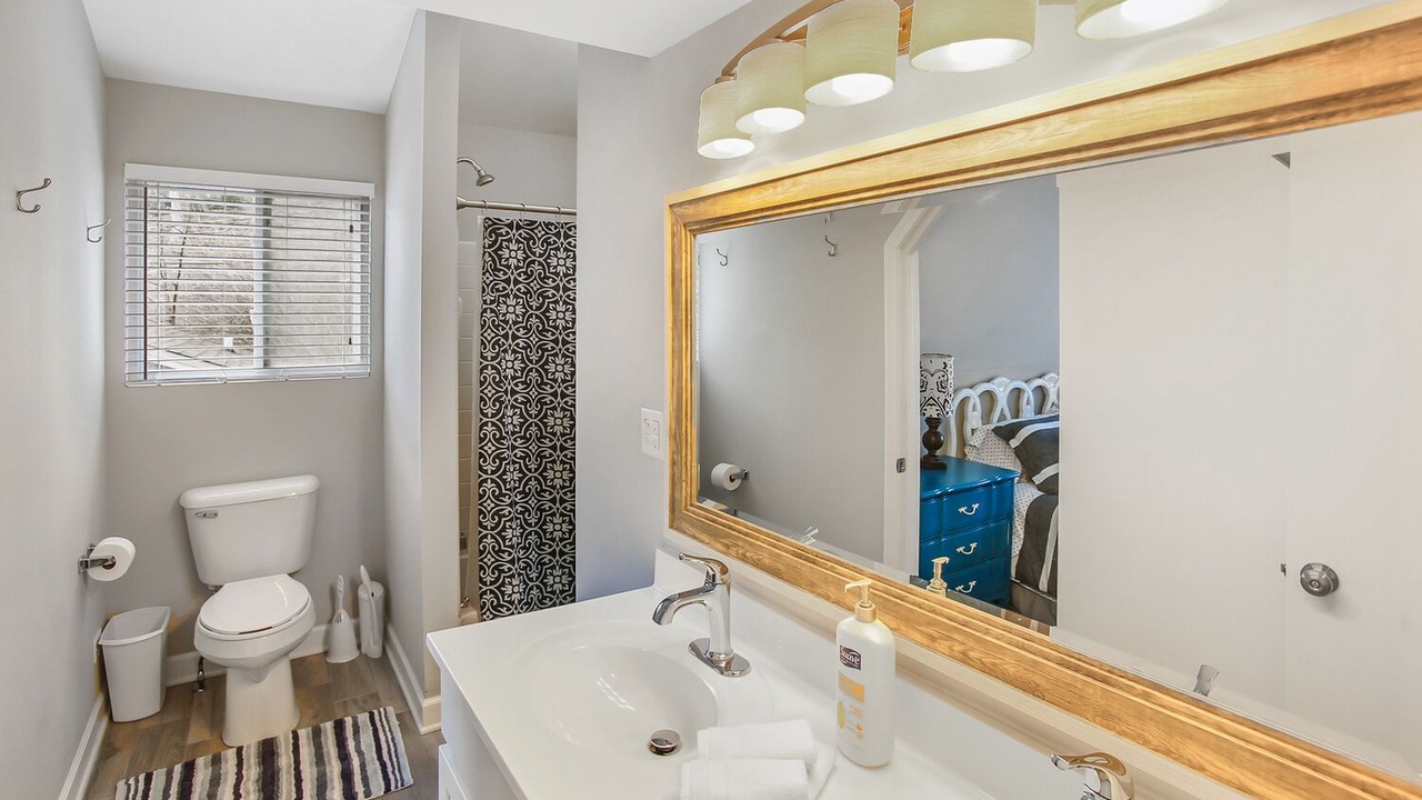 Photo of Bathroom in Fox Lake