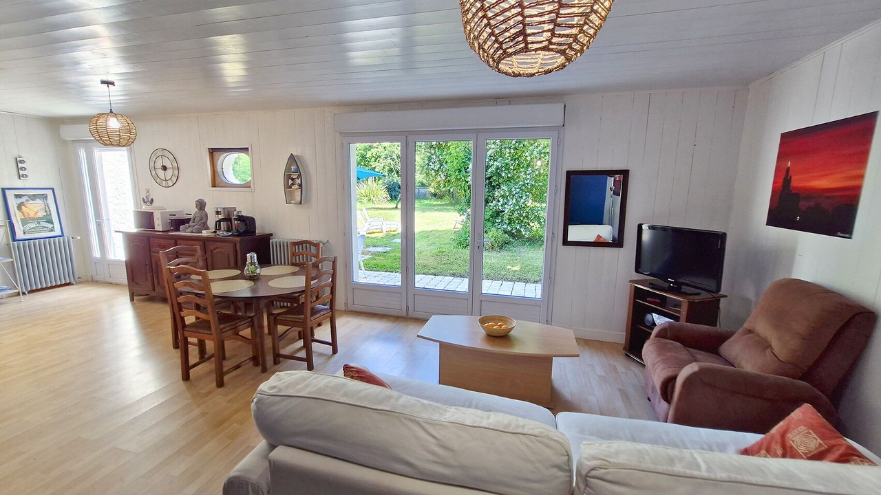 Photo of Livingroom in Grezac