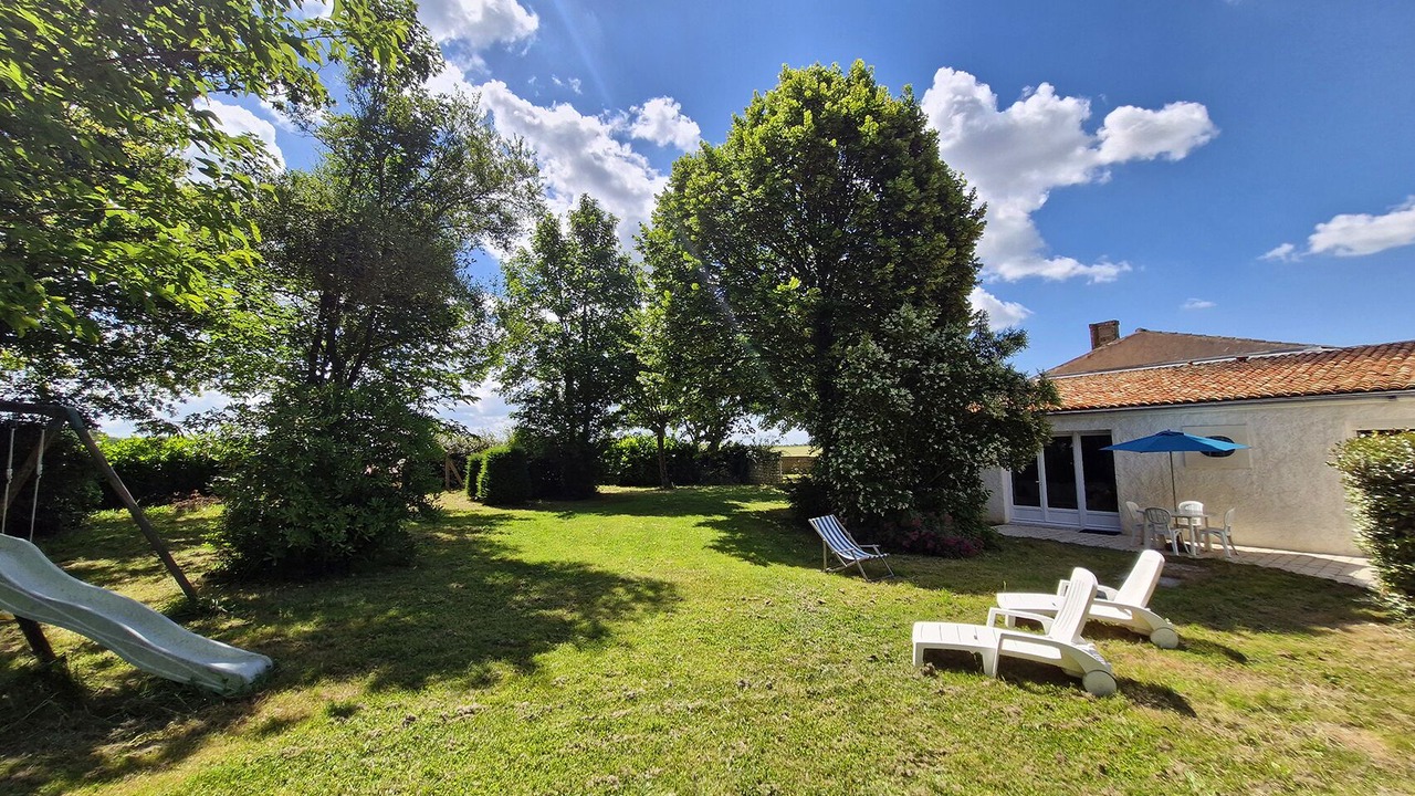 Photo of Outdoor in Grezac