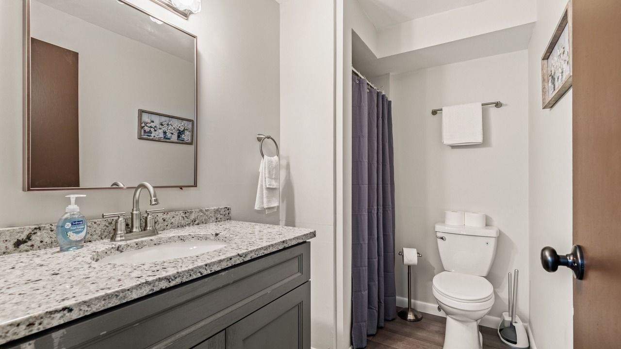 Photo of Bathroom in Lawnton