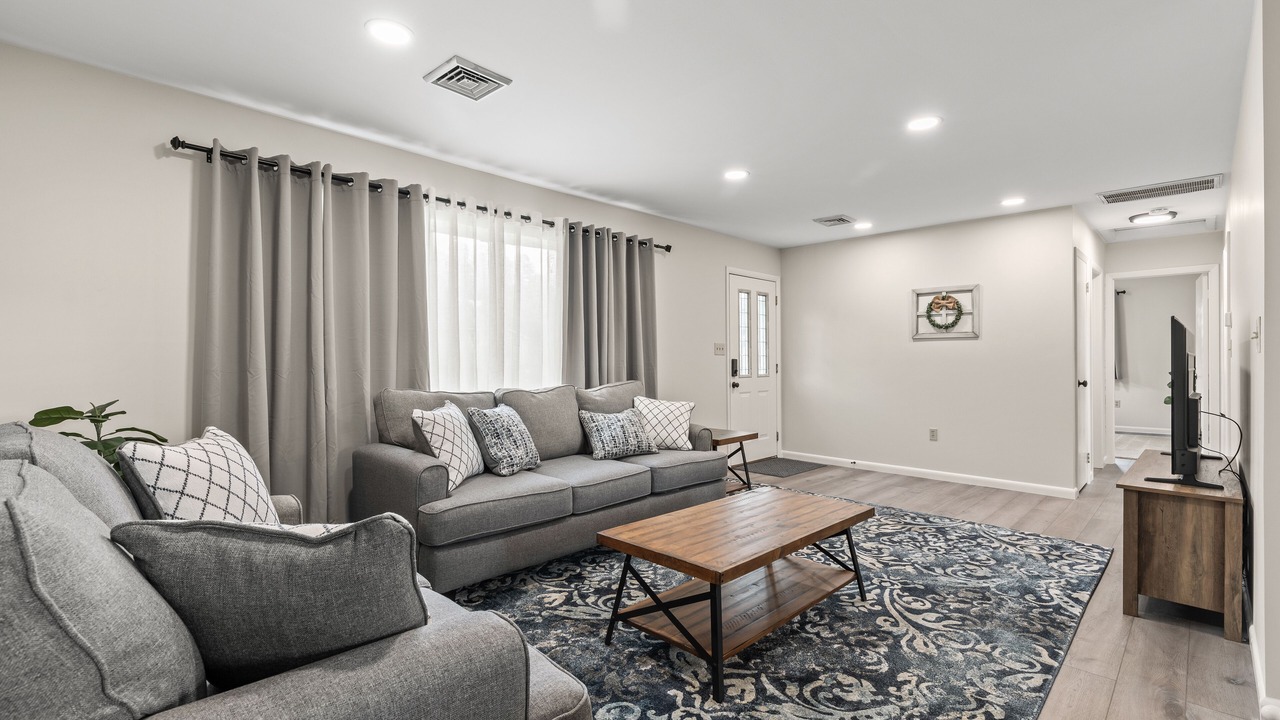 Photo of Livingroom in Lawnton