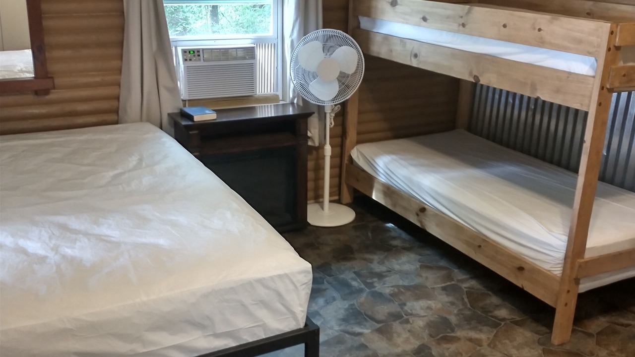 Photo of Bedroom in Seven Points