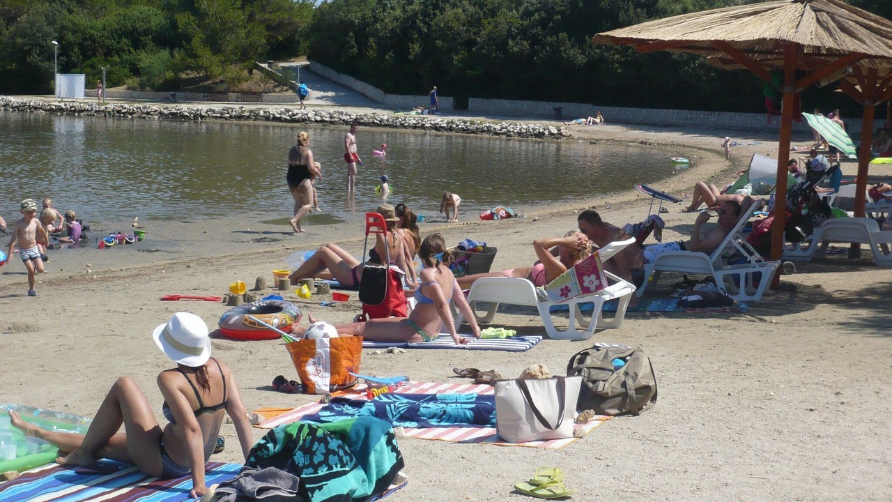 Photo of Others in Zaton