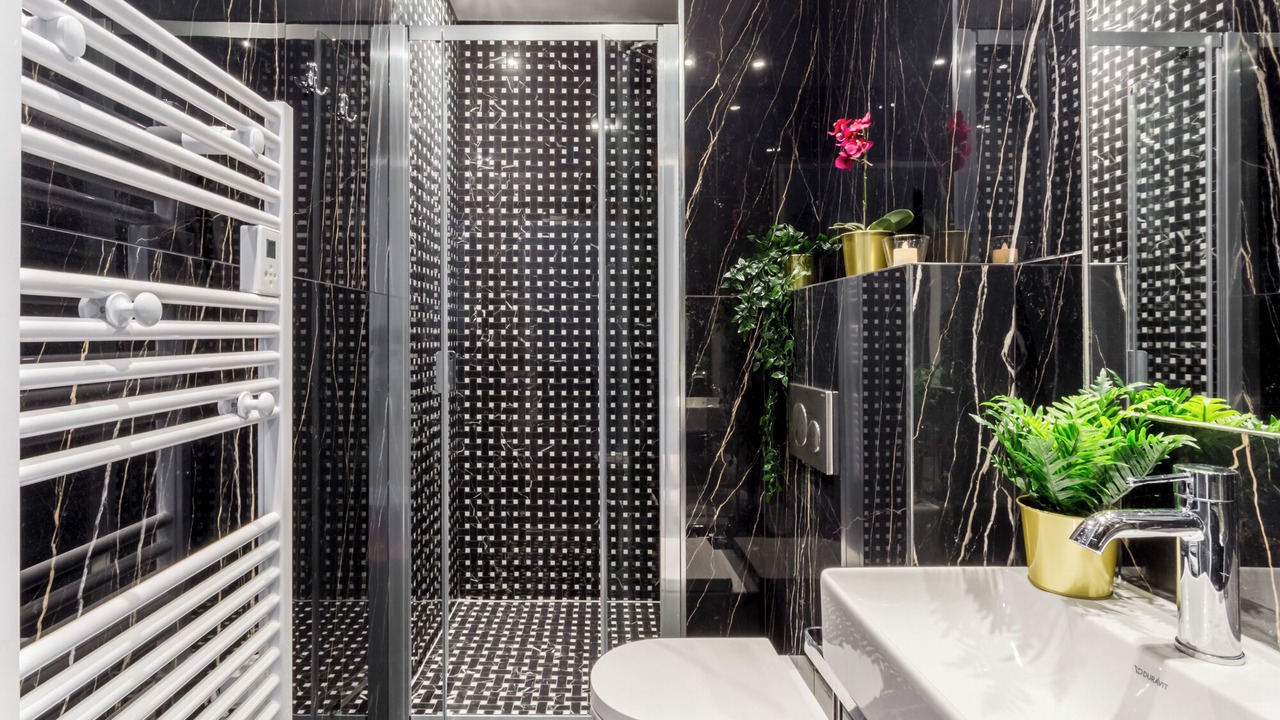 Photo of Bathroom in Arsenal