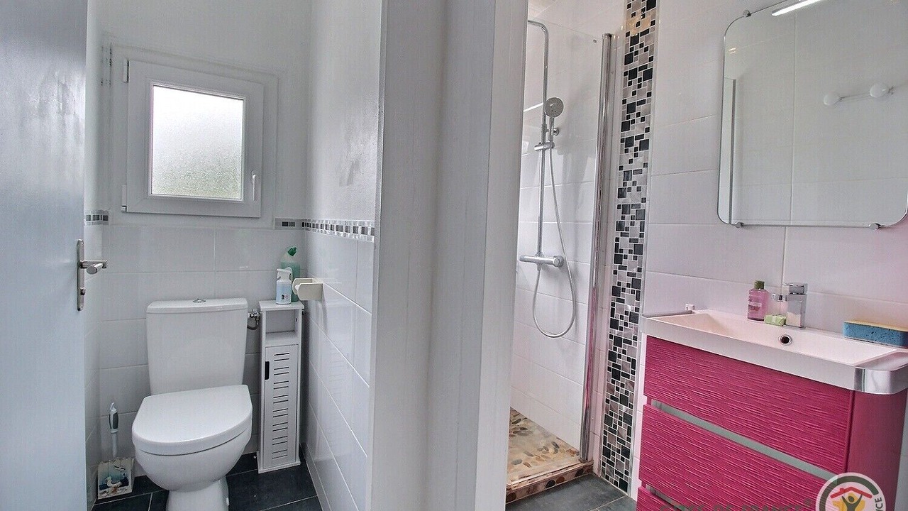 Photo of Bathroom in Binic-Etables-sur-Mer