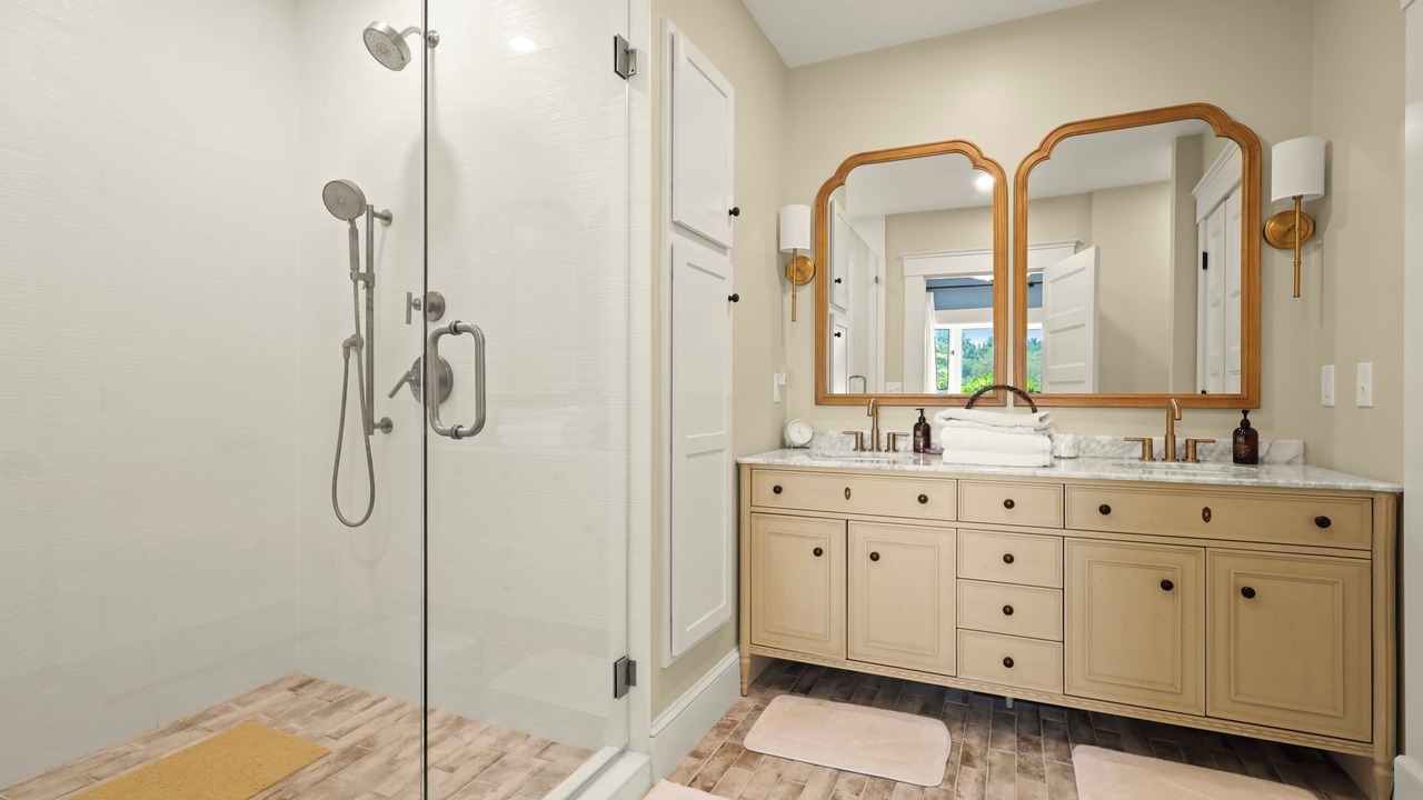 Photo of Bathroom in Blowing Rock