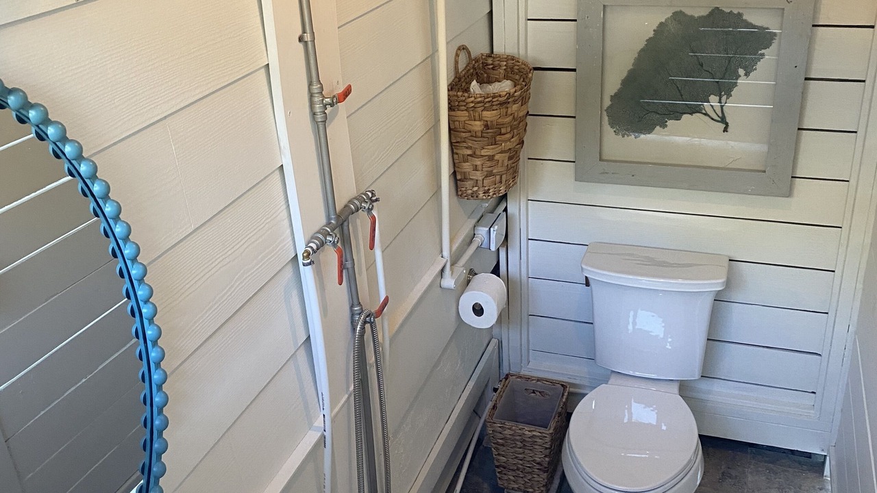 Photo of Bathroom in Saint Simons Heights