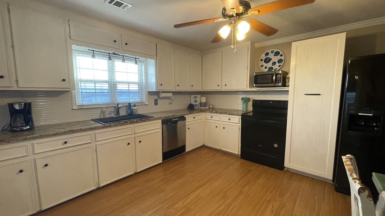Photo of Kitchen in Cedar Lane