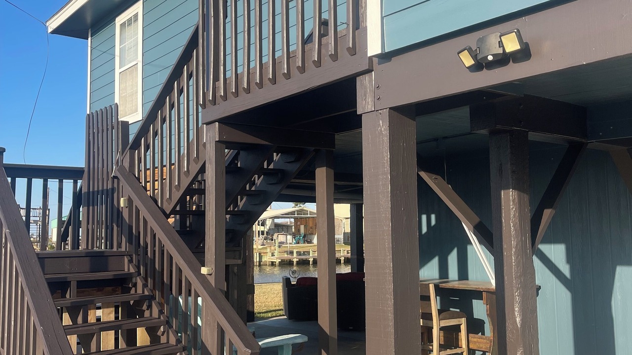 Photo of Patio Balcony in Cedar Lane