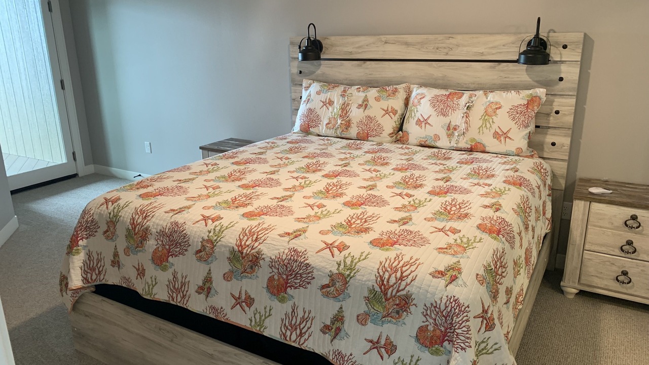 Photo of Bedroom in Arnolds Park