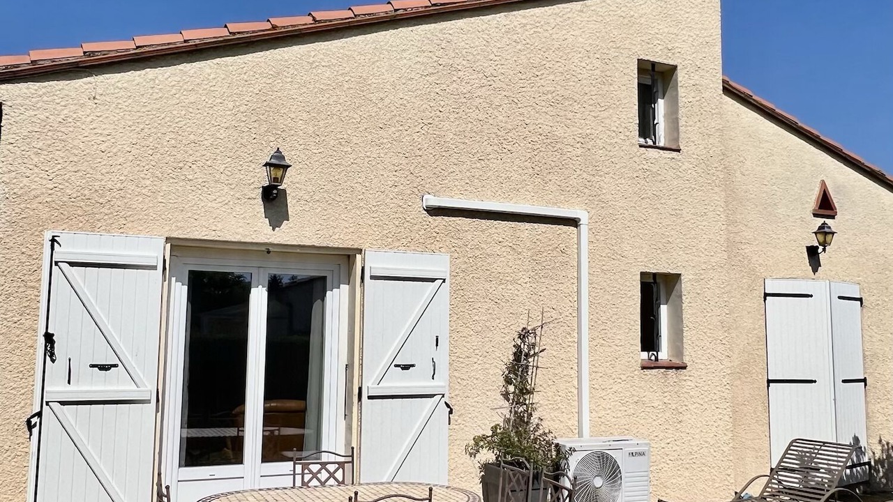 Photo of Outdoor in Saint-Genis