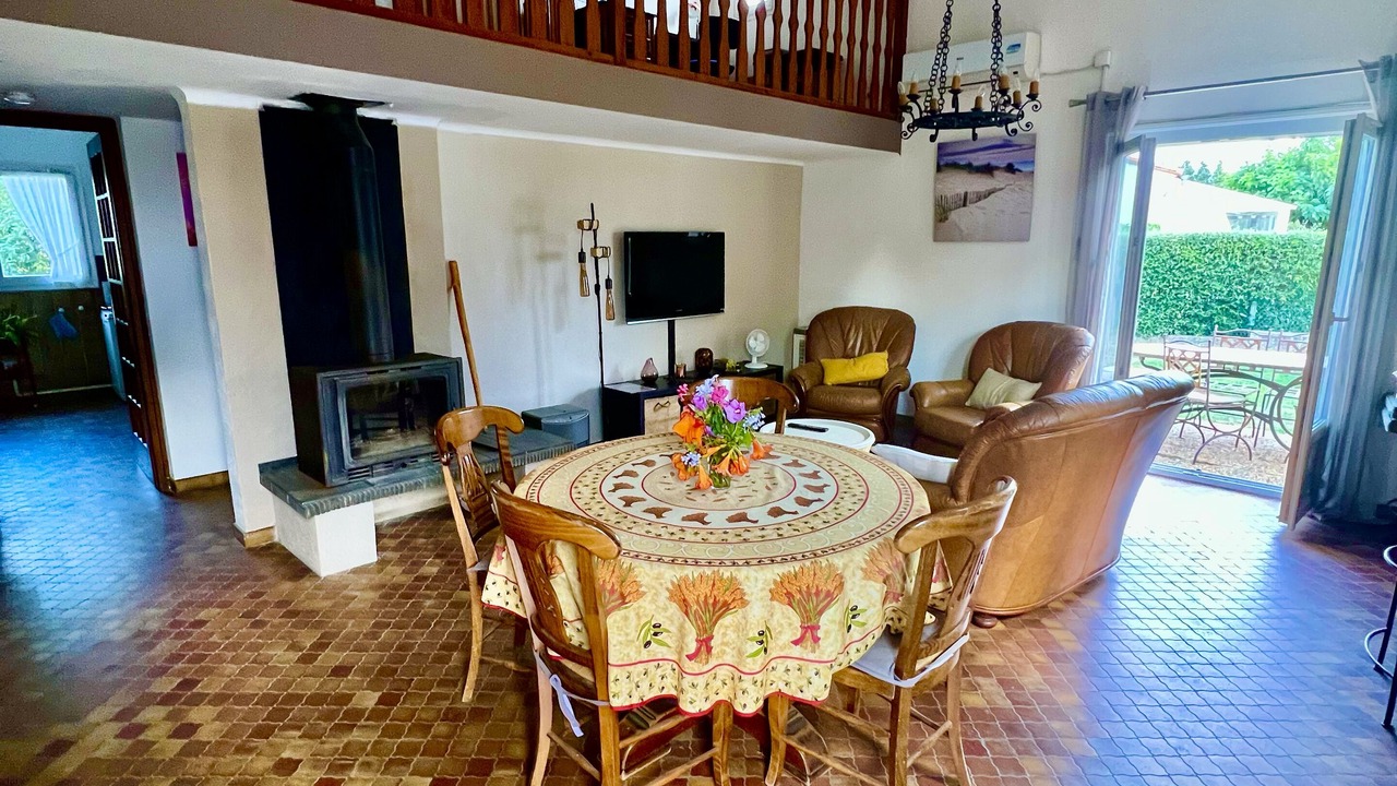 Photo of Others in Saint-Genis