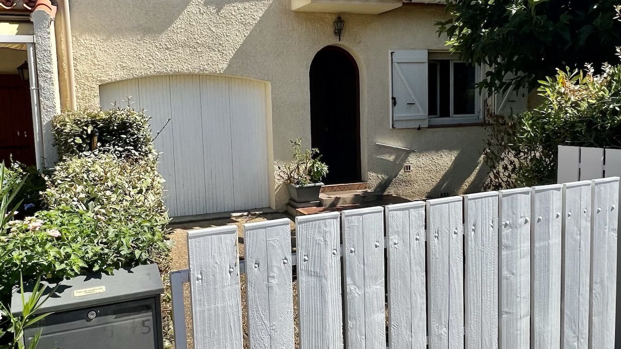 Photo of Outdoor in Saint-Genis