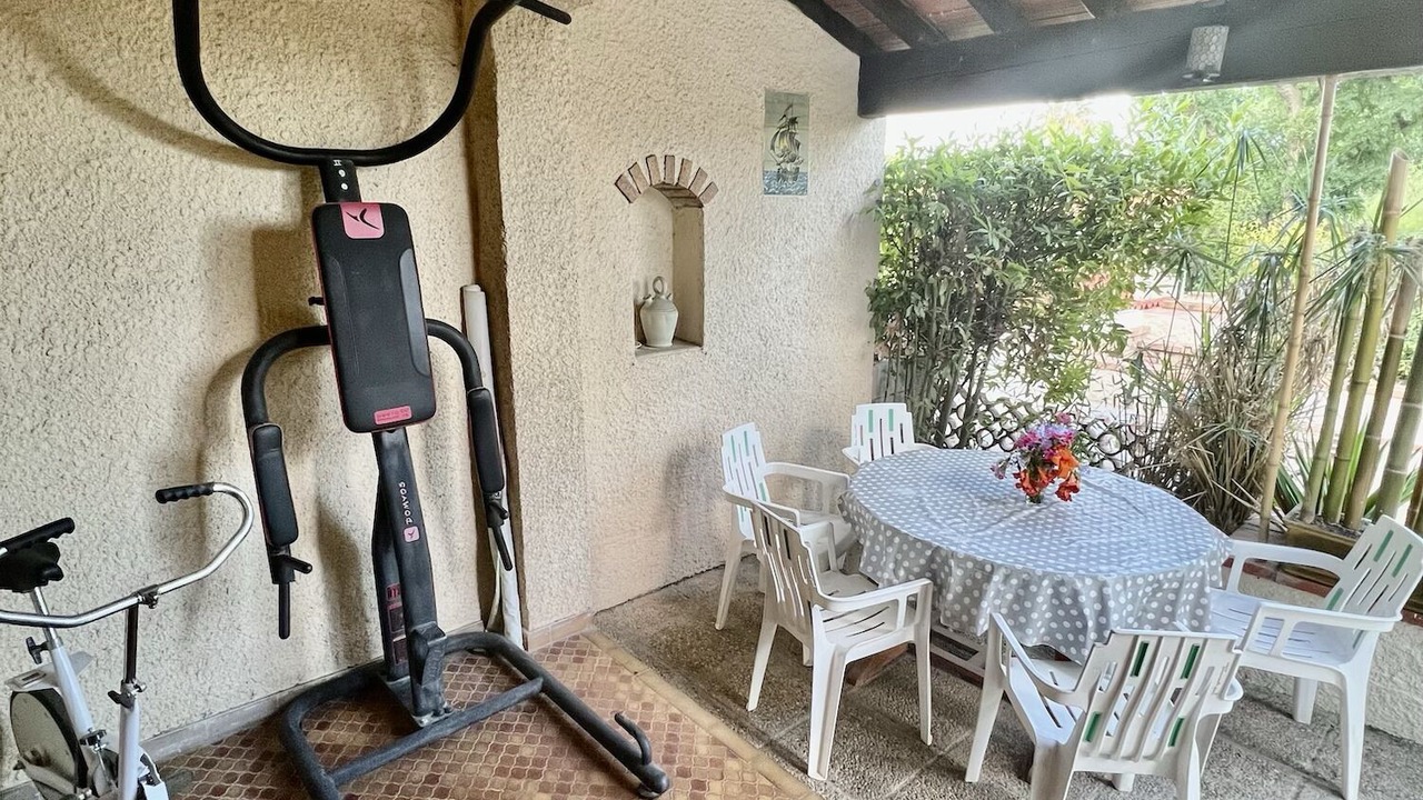 Photo of Outdoor in Saint-Genis