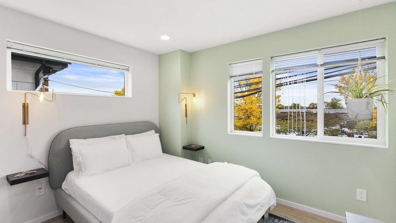 Photo of Bedroom in Whittier Heights