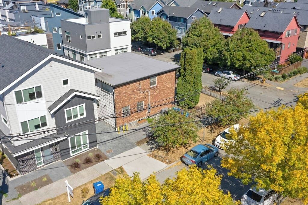 Photo of Outdoor in Whittier Heights