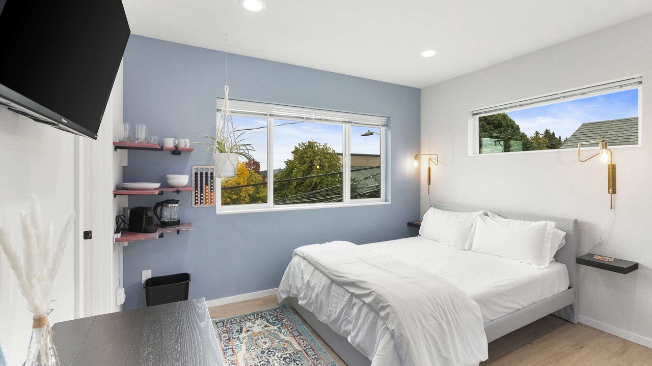 Photo of Bedroom in Whittier Heights