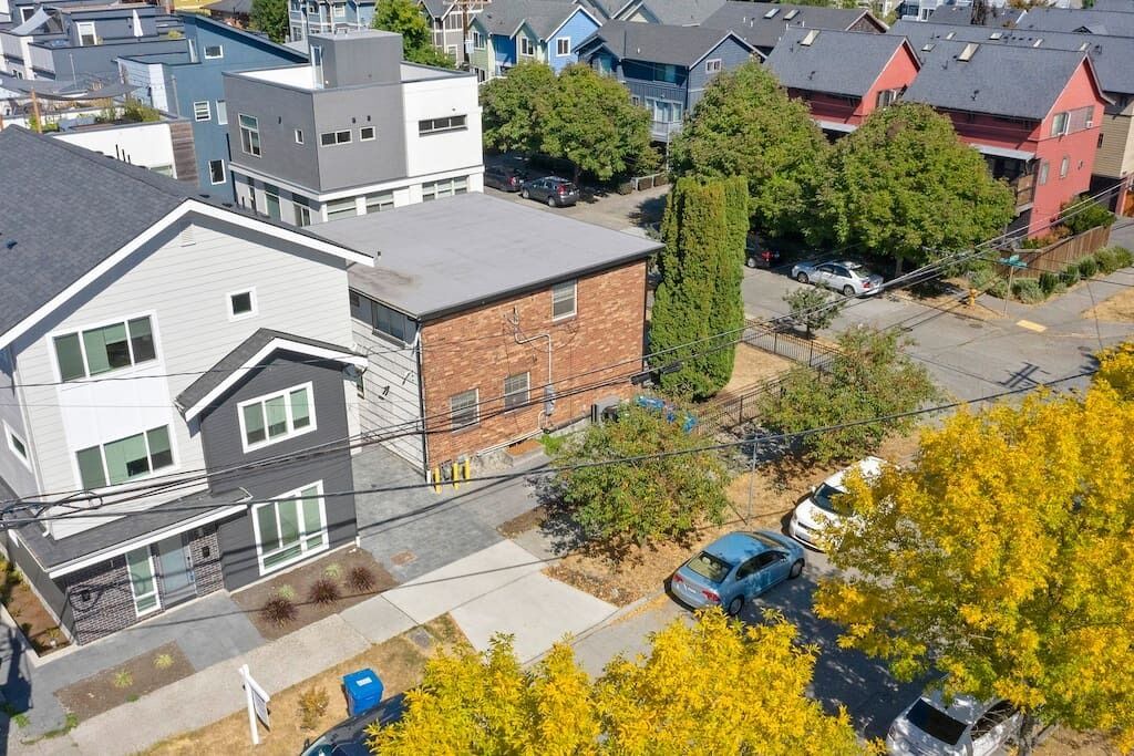 Photo of Outdoor in Whittier Heights