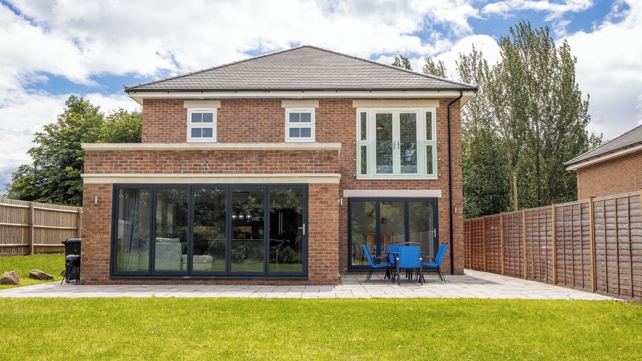 Photo of Outdoor in Winshill