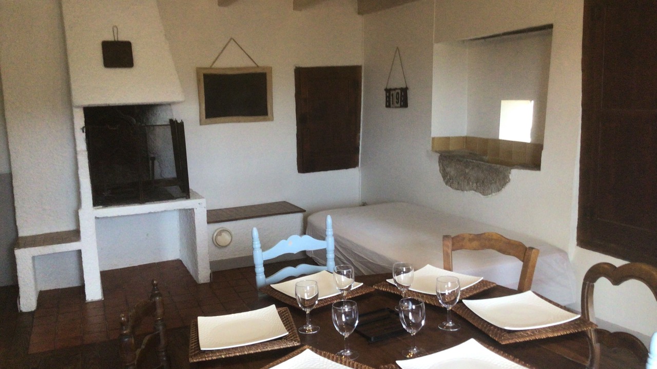 Photo of Others in Burlats