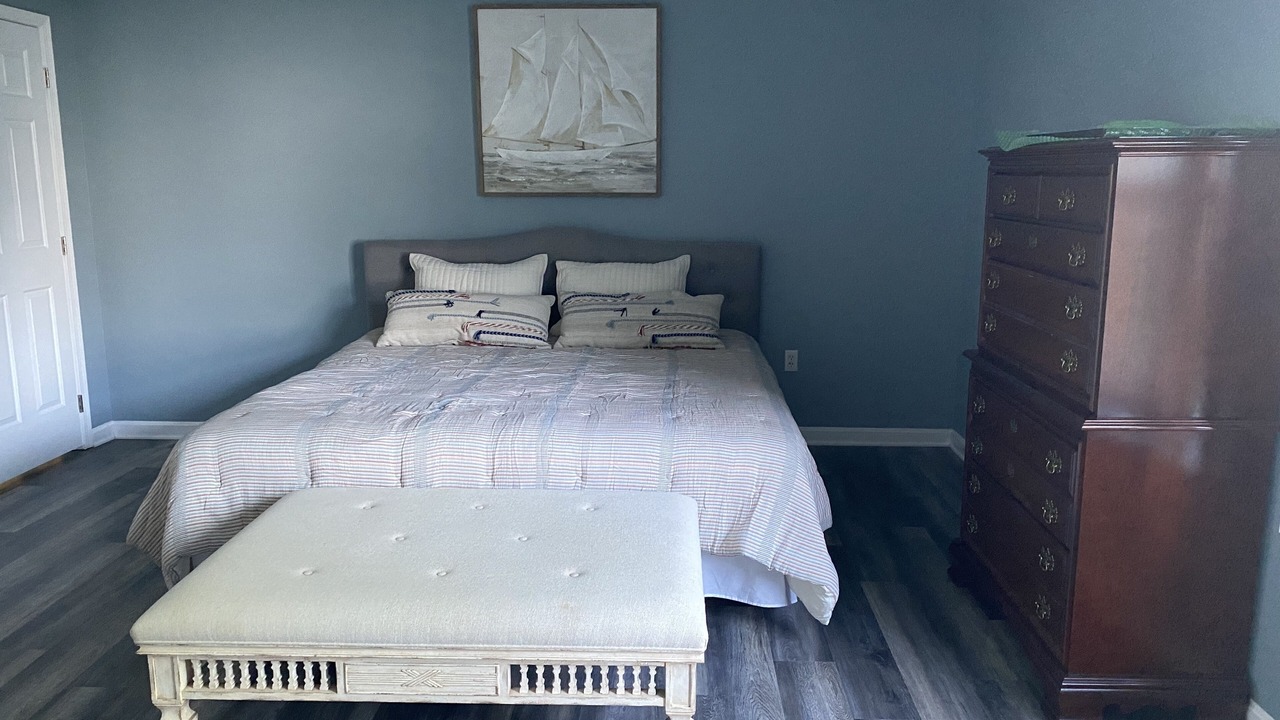 Photo of Bedroom in Cobb Island