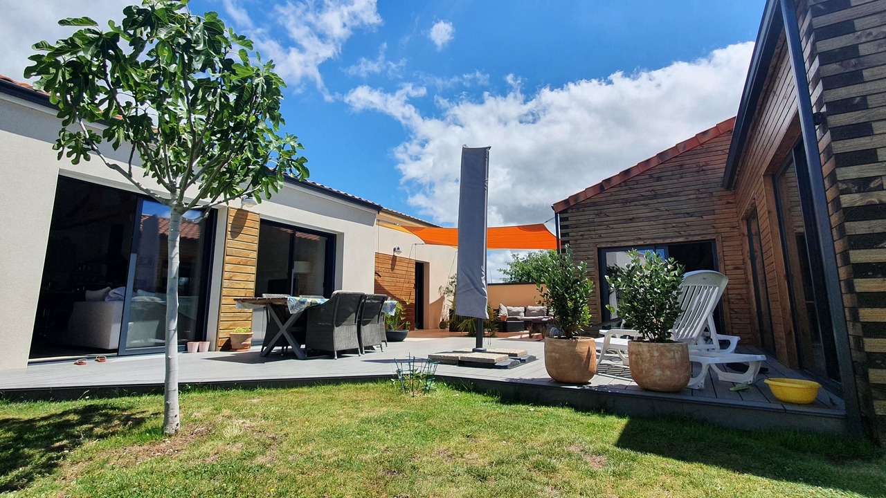 Photo of Patio Balcony in Les Moutiers-en-Retz